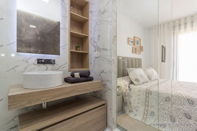 2 bedroom Apartment for sale in Los Balcones with pool - € 340,000 (Ref: 9629874)
