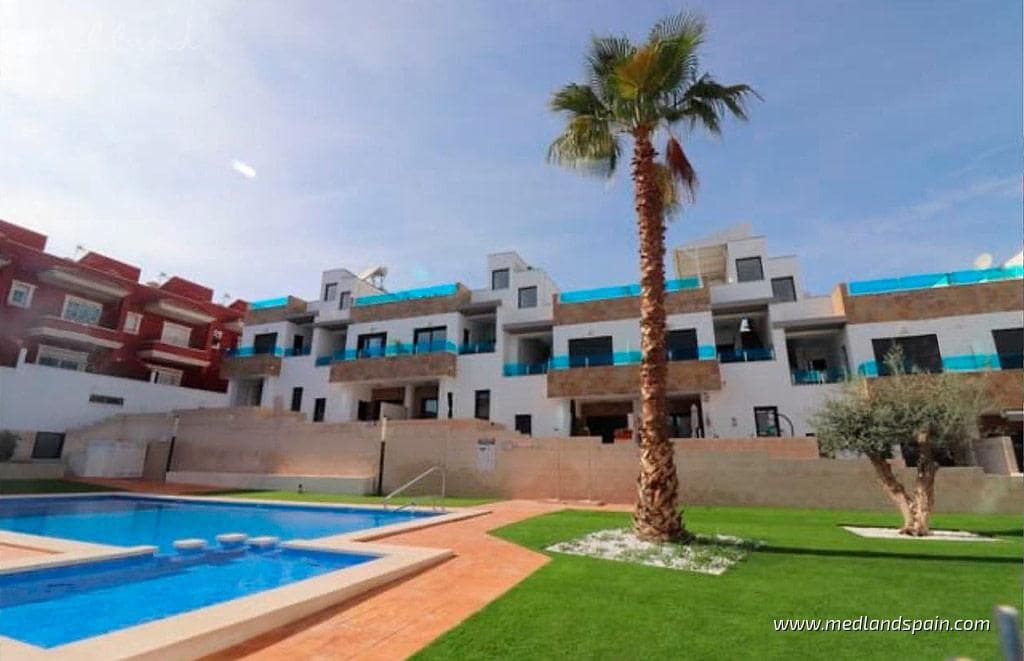 3 camera da letto Casa in vendita in Bigastro con piscina garage - 250.000 € (Rif: 9629876)