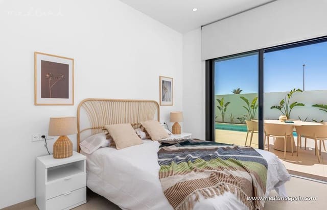 3 camera da letto Villa in vendita in Las Lomas de Rame - Bahía Bella, Los Alcázares con piscina garage - 689.900 € (Rif: 9655839)