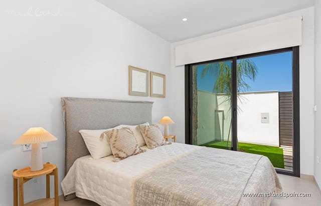 3 sypialnia Willa na sprzedaż w Las Lomas de Rame - Bahía Bella, Los Alcázares z basenem garażem - 499 900 € (Ref: 9655842)