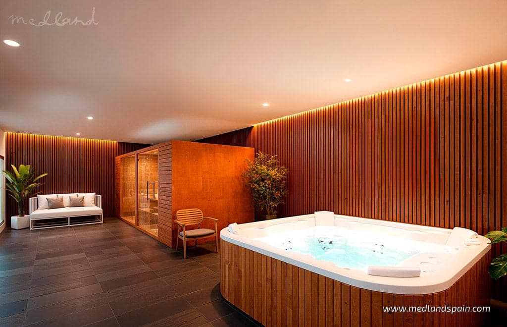 2 bedroom Apartment for sale in Los Alcazares with pool garage - € 359,000 (Ref: 9670303)