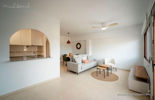 Apartamento de 2 habitaciones en Cuevas del Almanzora en venta con piscina garaje - 129.900 € (Ref: 9679660)