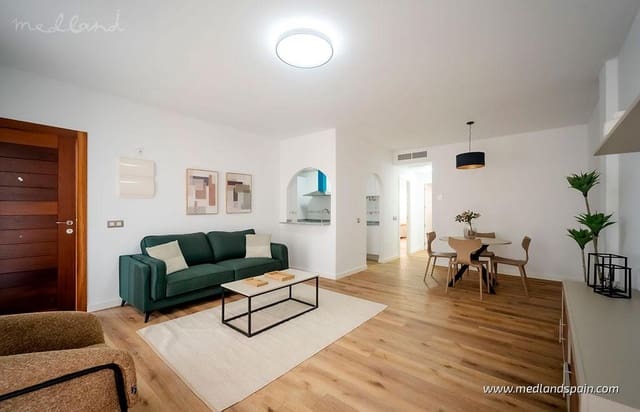 Apartamento de 2 habitaciones en Cuevas del Almanzora en venta con piscina garaje - 129.900 € (Ref: 9679660)