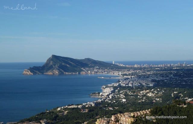 4 soveværelse Villa til salg i Alhama Springs, Altea med swimmingpool garage - € 2.135.000 (Ref: 9686249)