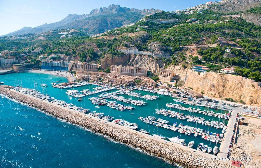 4 soveværelse Villa til salg i Altea med swimmingpool garage - € 2.135.000 (Ref: 9686249)