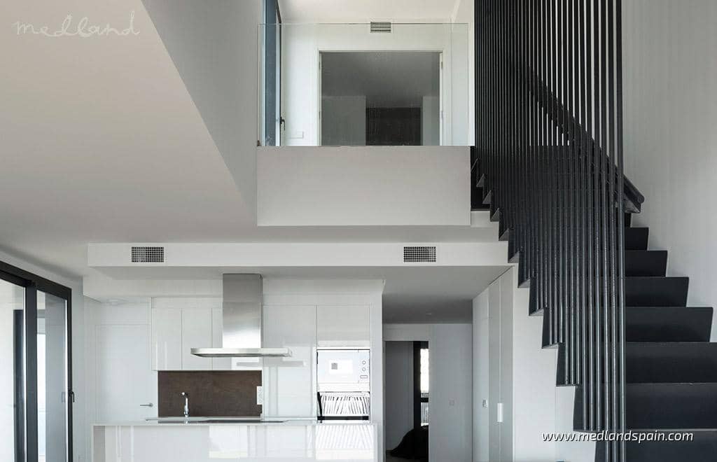 3 bedroom Apartment for sale in La Villajoyosa / Vila Joiosa with pool - € 830,000 (Ref: 9711237)