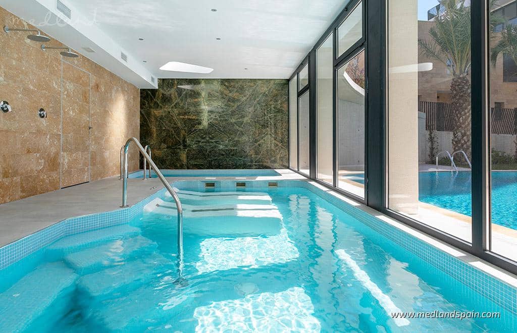 1 bedroom Apartment for sale in La Villajoyosa / Vila Joiosa with pool garage - € 340,000 (Ref: 9711238)