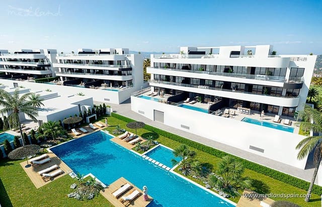 Apartamento de 2 habitaciones en Los Alcázares en venta con piscina garaje - 318.000 € (Ref: 9758838)