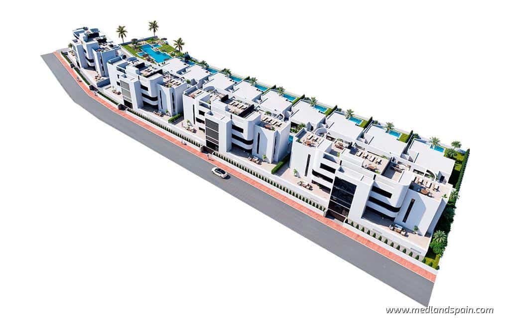 3 sypialnia Apartament na sprzedaż w Los Alcazares z basenem garażem - 449 000 € (Ref: 9758841)