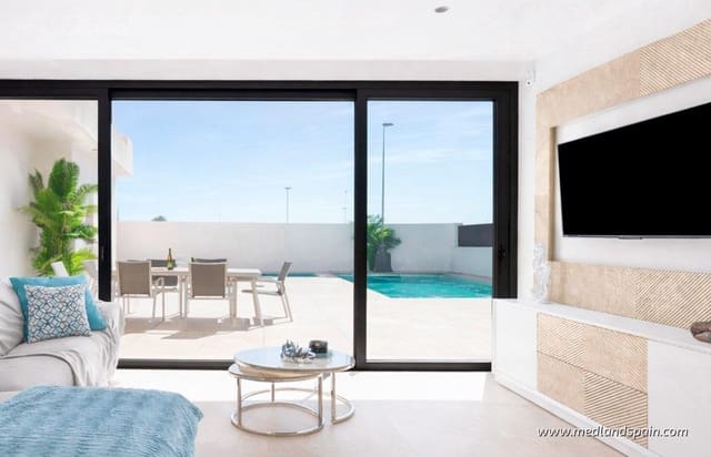 3 chambre Villa/Maison à vendre à Los Alcázares avec piscine garage - 489 000 € (Ref: 9761909)