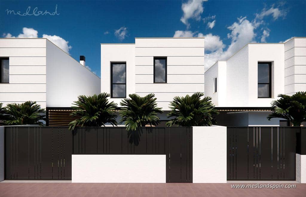 3 sypialnia Willa na sprzedaż w Los Alcazares z basenem garażem - 429 000 € (Ref: 9761910)