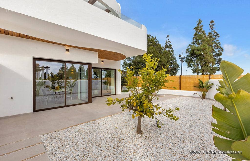 3 quarto Apartamento para venda em Los Alcazares com piscina garagem - 399 900 € (Ref: 9777815)