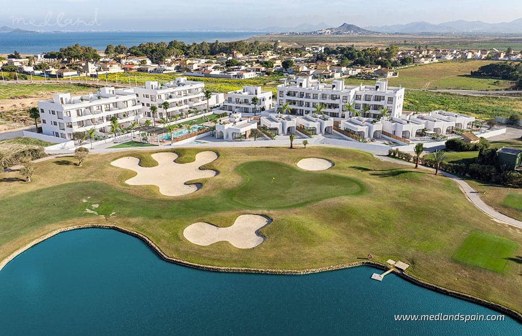 3 quarto Apartamento para venda em Los Alcazares com piscina garagem - 399 900 € (Ref: 9777815)