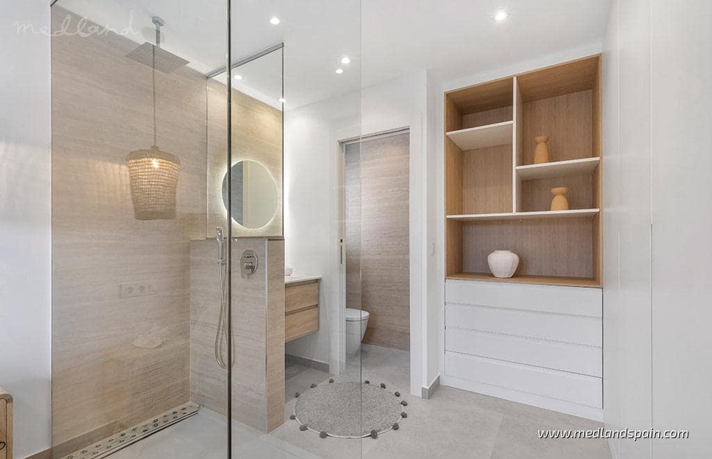 3 slaapkamer Appartement te koop in Los Alcazares met zwembad garage - € 399.900 (Ref: 9777816)