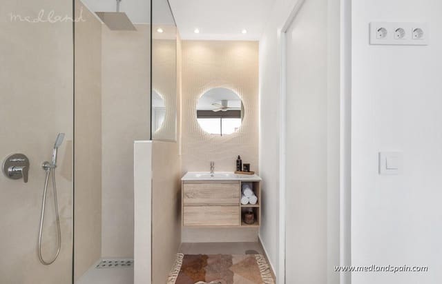 2 chambre Appartement à vendre à Las Lomas de Rame - Bahía Bella, Los Alcázares avec piscine garage - 269 900 € (Ref: 9777821)