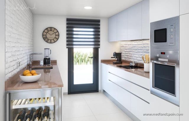 Casa de 3 habitaciones en San Fulgencio en venta con piscina garaje - 395.000 € (Ref: 9777828)