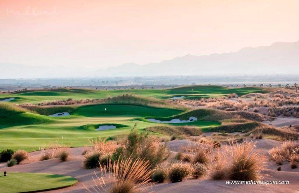 2 soverom Leilighet til salgs i Condado de Alhama med svømmebasseng garasje - € 240 000 (Ref: 9780300)