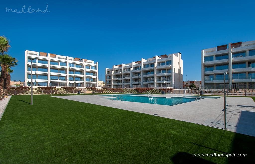 2 sovrum Lägenhet till salu i Villamartin med pool garage - 238 000 € (Ref: 9785458)