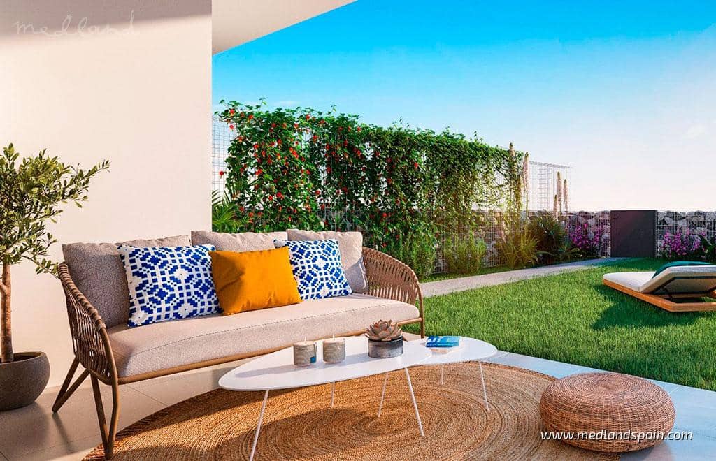 3 bedroom Townhouse for sale in Mijas Costa with pool garage - € 532,000 (Ref: 9785460)