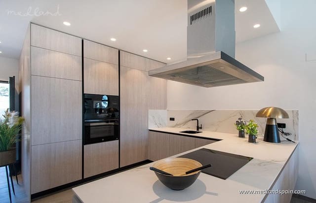 3 Zimmer Villa zu verkaufen in Algorfa mit Pool Garage - 519.000 € (Ref: 9785473)
