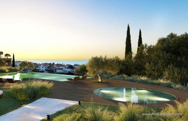 2 soverom Leilighet til salgs i Torreblanca, Fuengirola med svømmebasseng garasje - € 695 000 (Ref: 9790950)