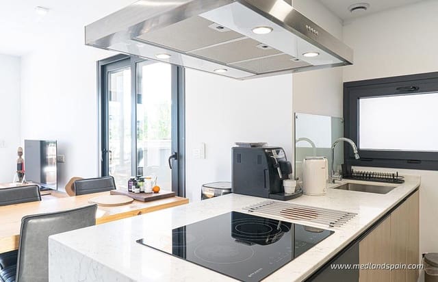 2 bedroom Apartment for sale in Los Altos with pool garage - € 285,000 (Ref: 9790952)