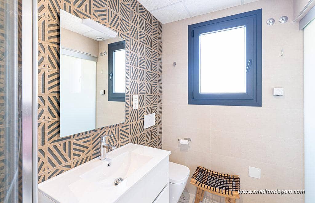 2 bedroom Apartment for sale in Los Altos with pool garage - € 285,000 (Ref: 9790952)