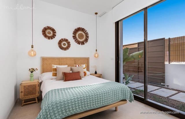 3 slaapkamer Villa te koop in Las Lomas de Rame - Bahía Bella, Los Alcázares met zwembad garage - € 565.000 (Ref: 9806285)