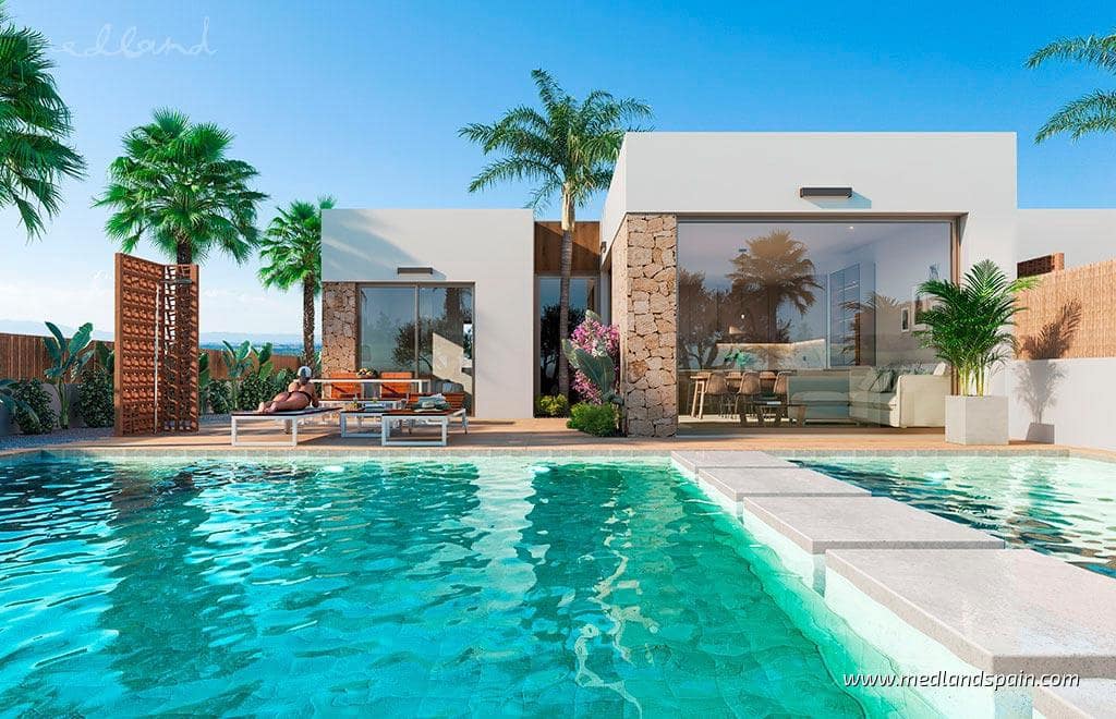 3 slaapkamer Villa te koop in Los Alcazares met zwembad garage - € 565.000 (Ref: 9806285)