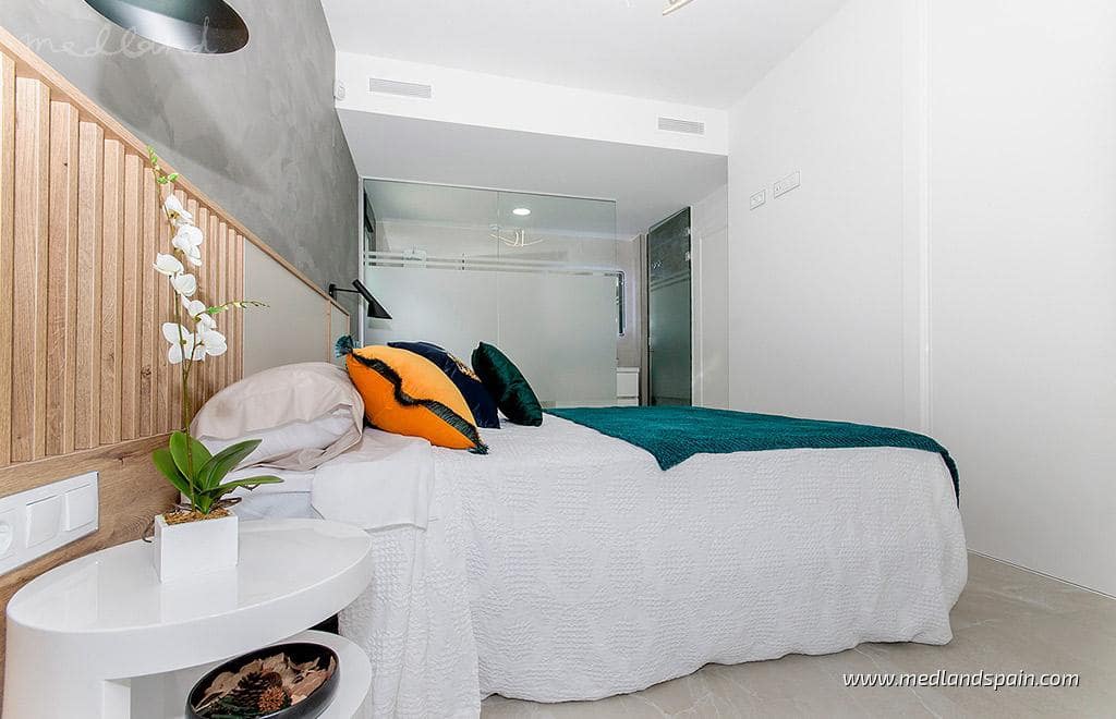 3 quarto Apartamento para venda em San Miguel de Salinas com piscina - 399 000 € (Ref: 9807833)