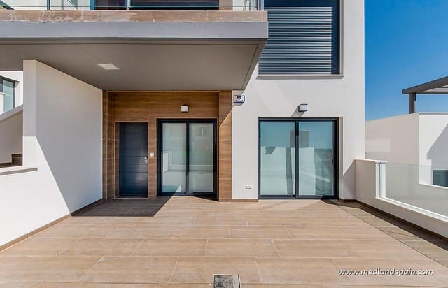 3 quarto Apartamento para venda em San Miguel de Salinas com piscina - 399 000 € (Ref: 9807833)