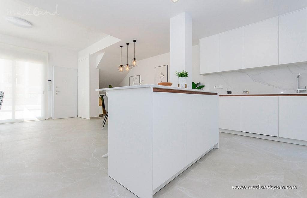 3 quarto Apartamento para venda em San Miguel de Salinas com piscina - 399 000 € (Ref: 9807833)