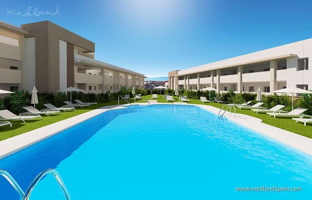 2 slaapkamer Appartement te koop in Manilva met zwembad garage - € 530.000 (Ref: 9811506)
