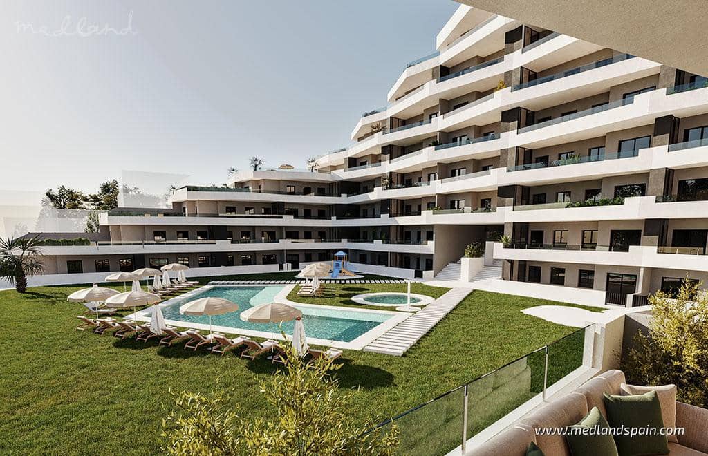 3 chambre Appartement à vendre à San Miguel de Salinas avec piscine - 399 900 € (Ref: 9811507)