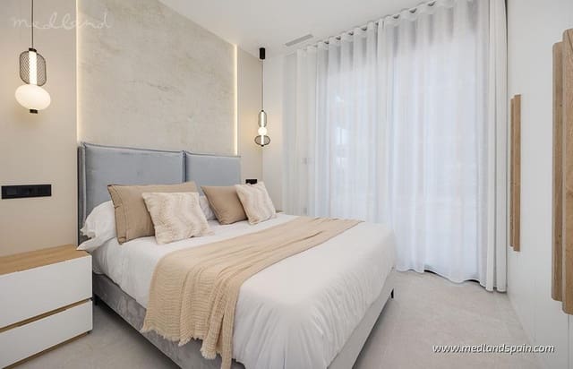 2 slaapkamer Appartement te koop in Guardamar del Segura met zwembad - € 445.000 (Ref: 9825002)