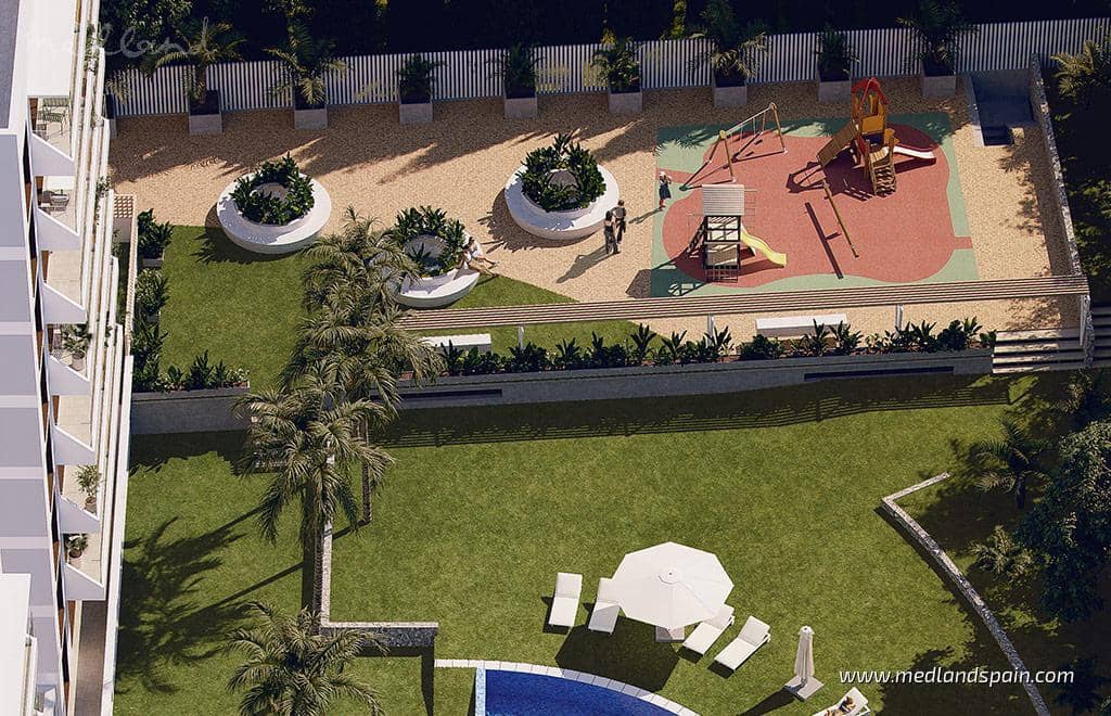 2 soveværelse Lejlighed til salg i Guardamar del Segura med swimmingpool garage - € 265.000 (Ref: 9825004)