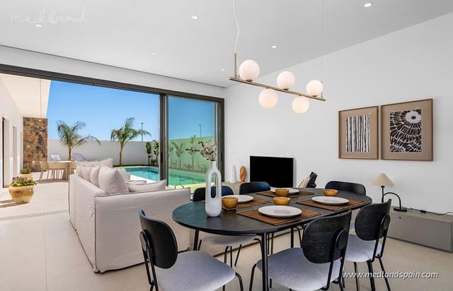 3 quarto Moradia para venda em San Javier com piscina - 739 900 € (Ref: 9833495)