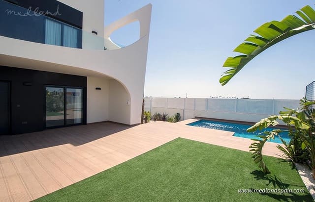 3 chambre Villa/Maison à vendre à Ciudad Quesada, Rojales avec piscine garage - 770 000 € (Ref: 9833496)