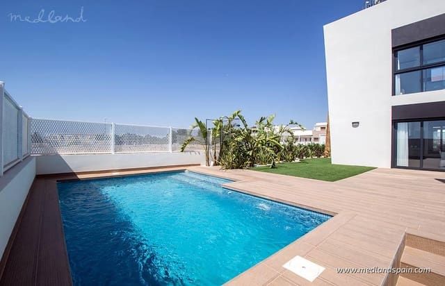 3 chambre Villa/Maison à vendre à Ciudad Quesada, Rojales avec piscine garage - 770 000 € (Ref: 9833496)