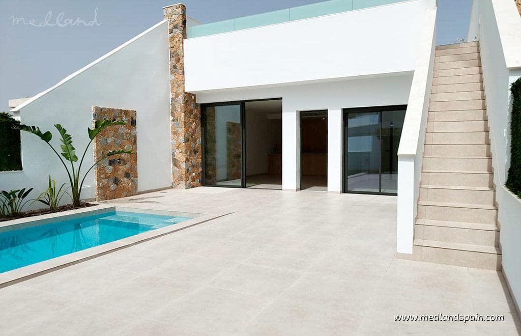 3 bedroom Villa for sale in San Javier with pool - € 504,300 (Ref: 9833498)