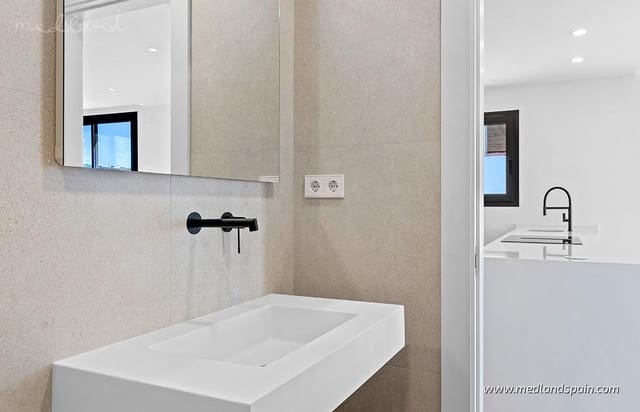 3 slaapkamer Villa te koop in San Javier met zwembad - € 504.300 (Ref: 9833498)