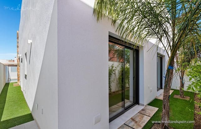 3 slaapkamer Villa te koop in San Javier met zwembad - € 504.300 (Ref: 9833498)