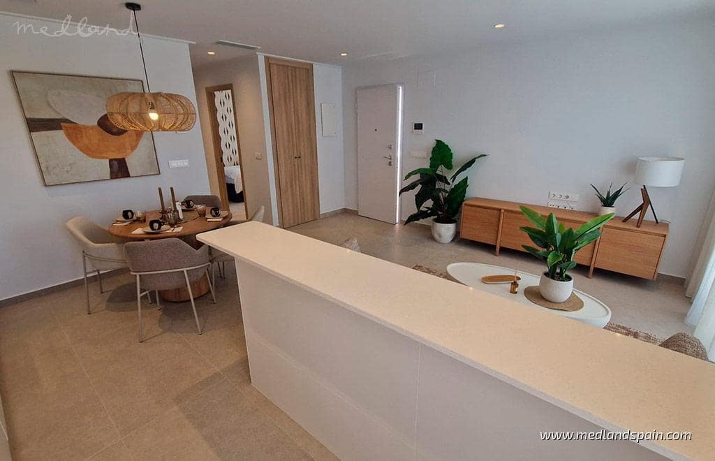 3 sypialnia Apartament na sprzedaż w Pilar de la Horadada z basenem garażem - 299 900 € (Ref: 9849276)