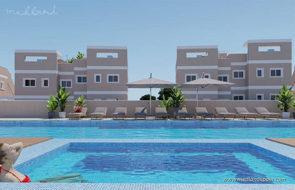 3 bedroom Apartment for sale in Pilar de la Horadada with pool garage - € 284,900 (Ref: 9849277)
