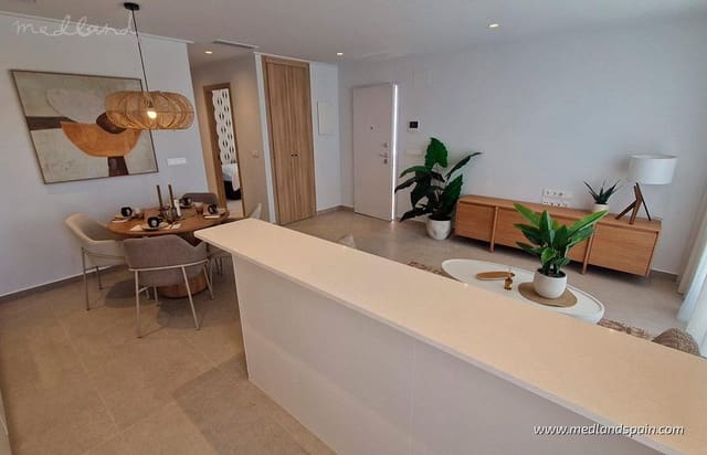 Apartamento de 3 habitaciones en Pilar de la Horadada en venta con piscina garaje - 284.900 € (Ref: 9849277)