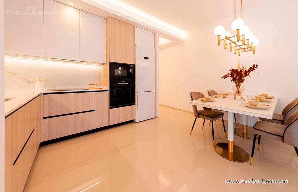 2 quarto Apartamento para venda em Ciudad Quesada com piscina garagem - 313 000 € (Ref: 9859918)