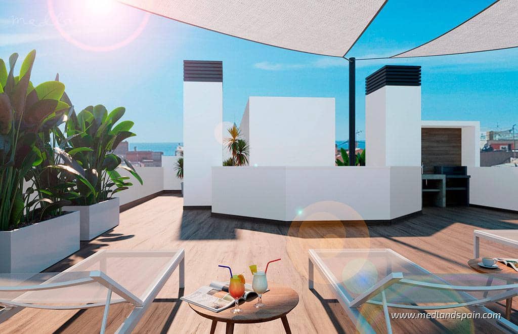 Apartamento de 1 habitación en Torrevieja en venta con piscina - 225.000 € (Ref: 9873208)