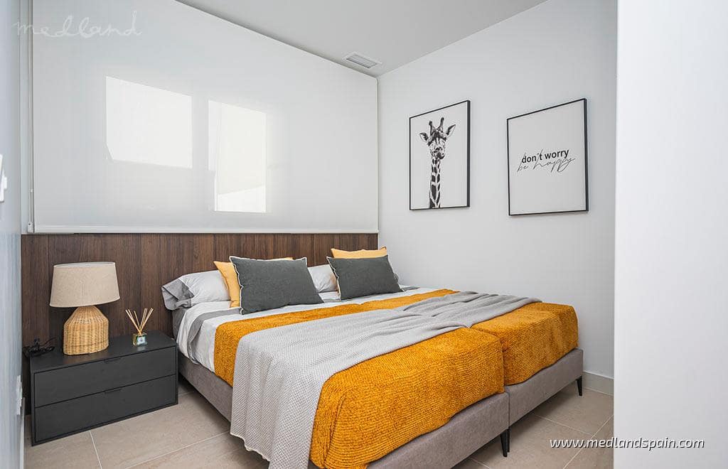 3 soverom Hus til salgs i Torrevieja med svømmebasseng garasje - € 539 000 (Ref: 9873209)