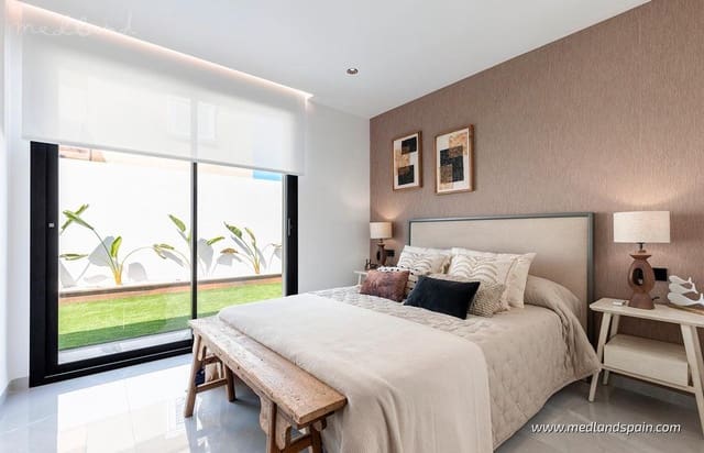 3 slaapkamer Villa te koop in Los Balcones met zwembad garage - € 725.000 (Ref: 9880728)