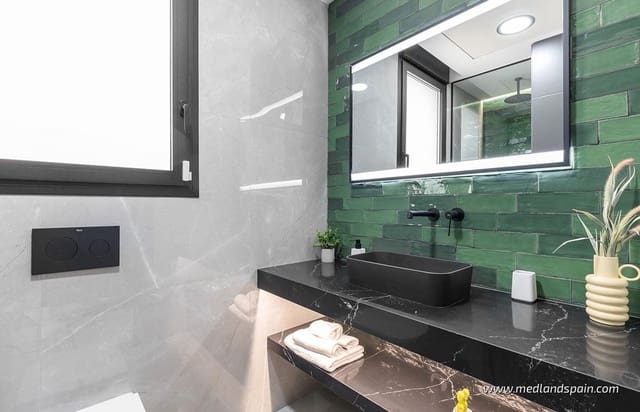3 slaapkamer Villa te koop in Los Balcones met zwembad garage - € 725.000 (Ref: 9880728)